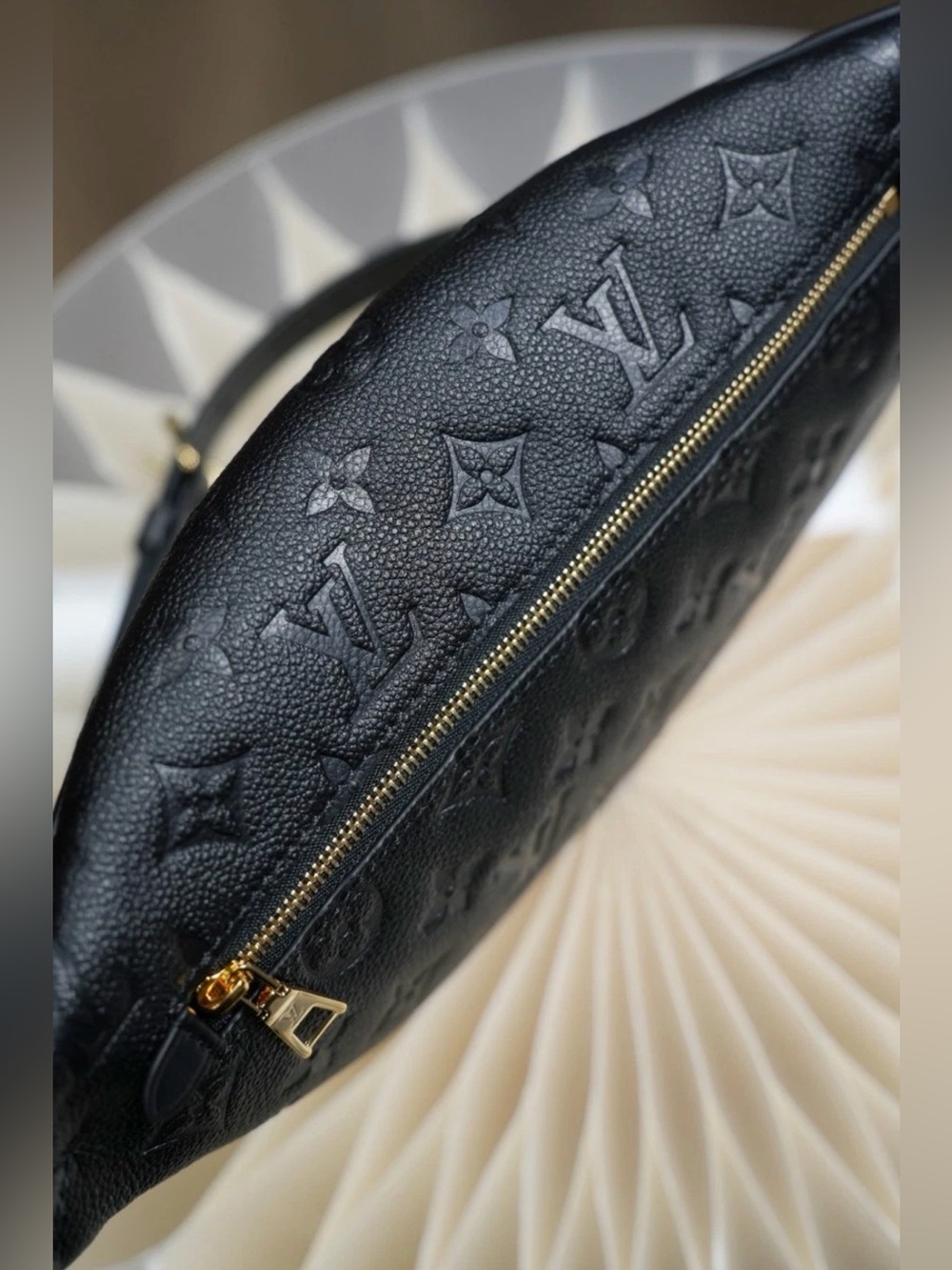 Louis Vuitton High Rise PM - Picture 4 of 10